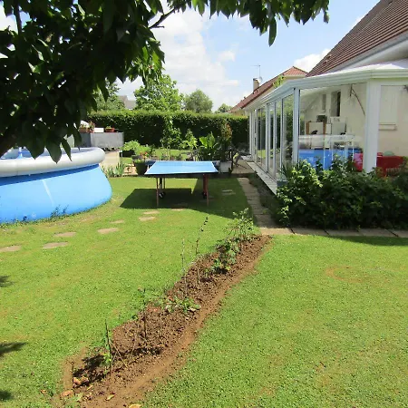 Au Jardin Fessard Panzió *